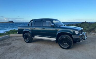 Toyota-hilux-pickup-diesel-1995-green