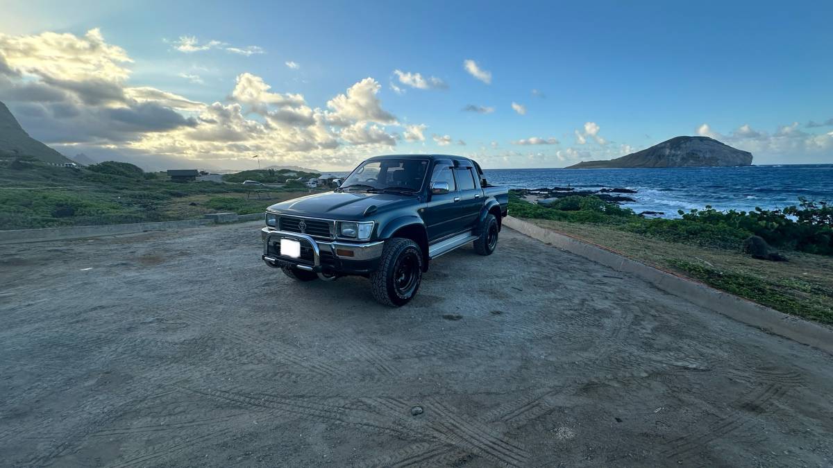 Toyota-hilux-pickup-diesel-1995-green-5