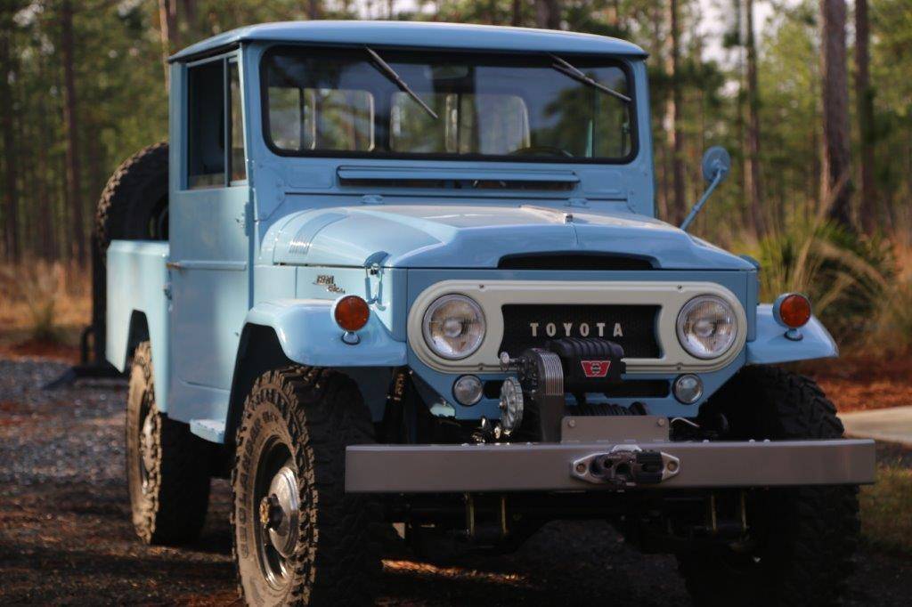 Toyota-land-cruiser-1964-blue-1