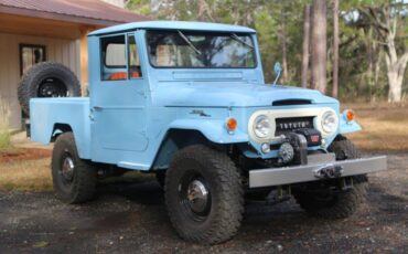 Toyota-land-cruiser-1964-blue-9
