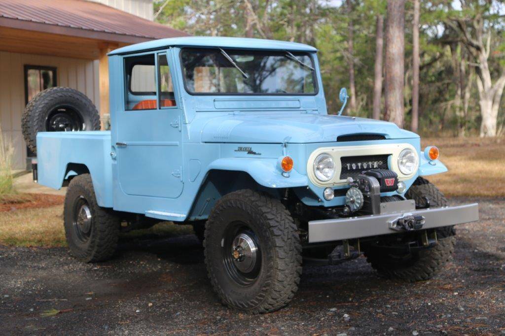 Toyota-land-cruiser-1964-blue-9