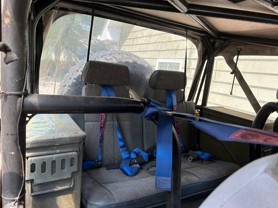Toyota-land-cruiser-1971-blue-2