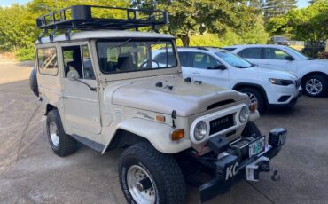 Toyota-land-cruiser-1973-14