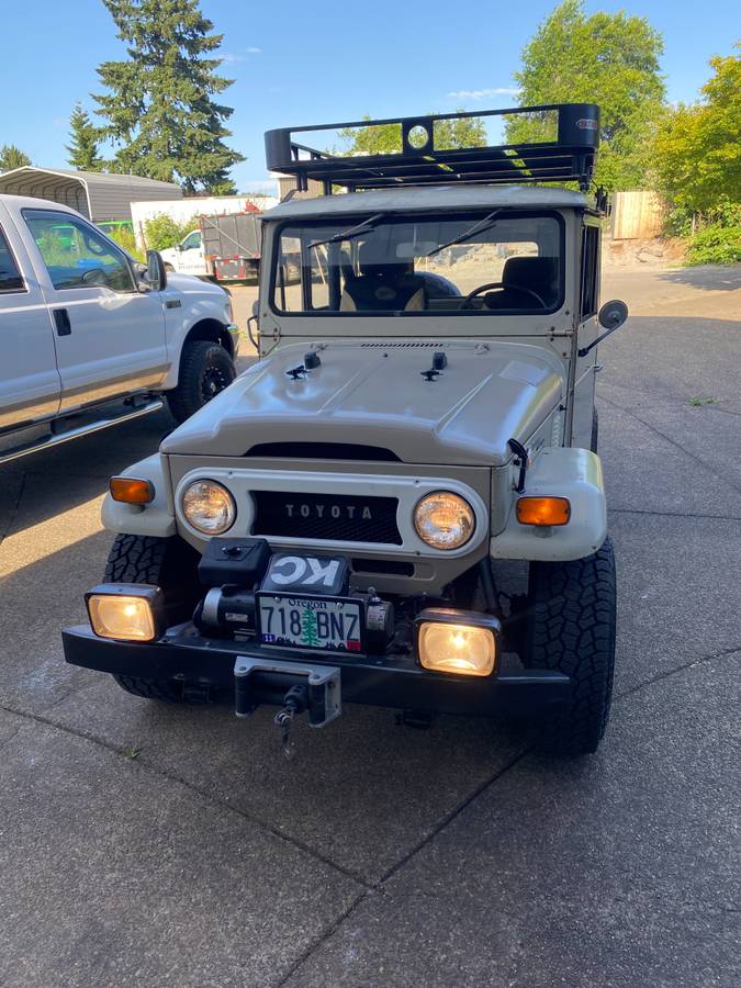 Toyota-land-cruiser-1973-2
