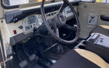 Toyota-land-cruiser-1973-3
