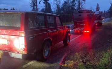 Toyota-land-cruiser-1974-red-1