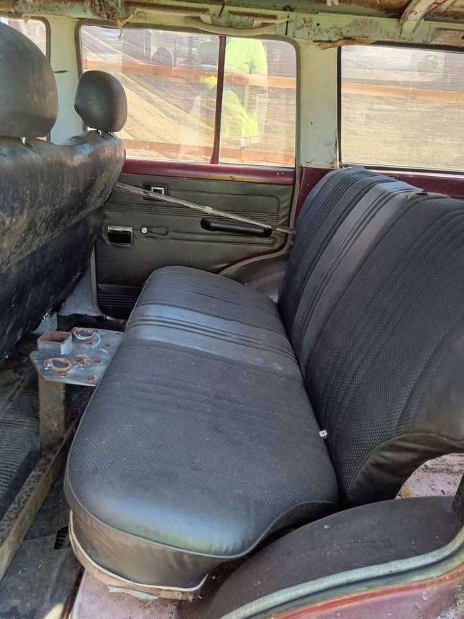 Toyota-land-cruiser-1974-red-3