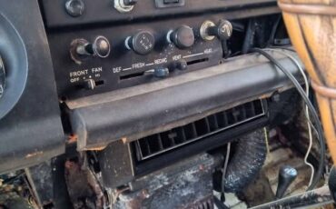 Toyota-land-cruiser-1974-red-4