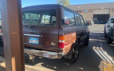 Toyota-land-cruiser-1983-brown-13