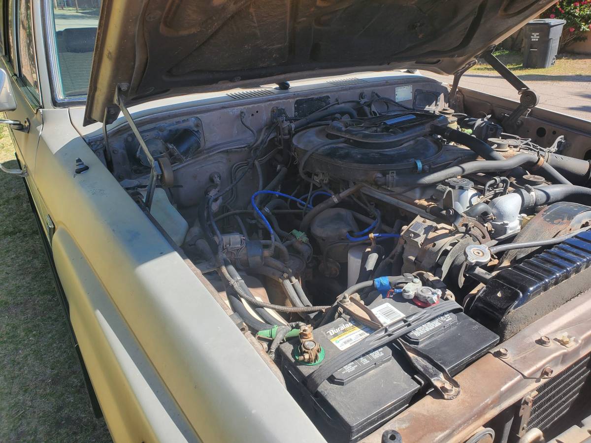 Toyota-land-cruiser-1985-brown-15
