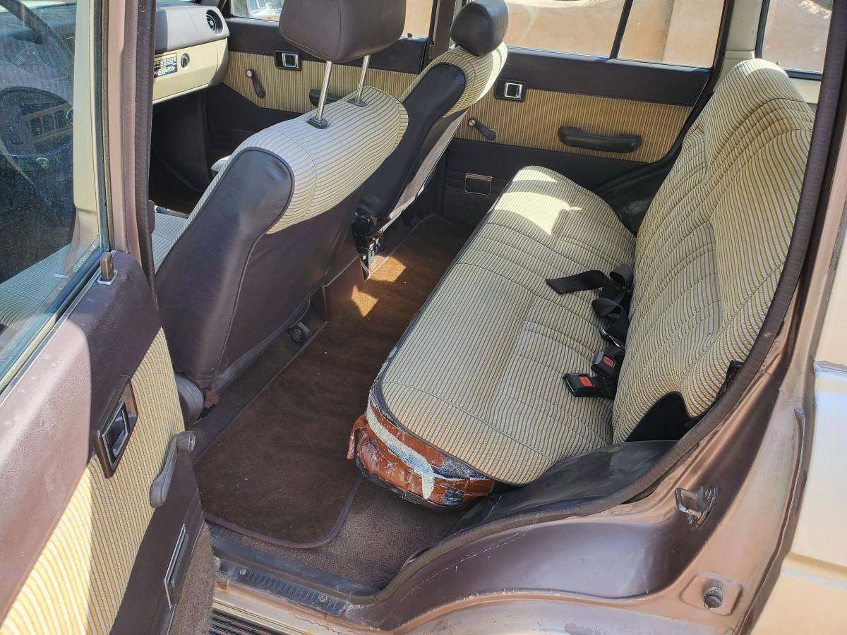 Toyota-land-cruiser-1985-brown-6