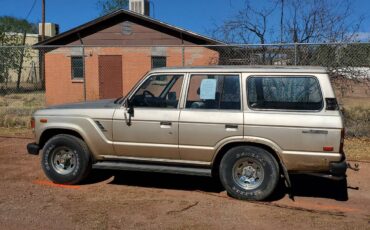 Toyota-land-cruiser-1985-brown-8