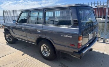 Toyota-land-cruiser-1987-blue-1