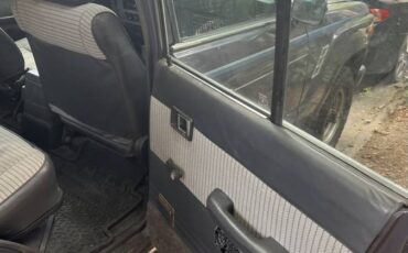 Toyota-land-cruiser-1987-blue-12