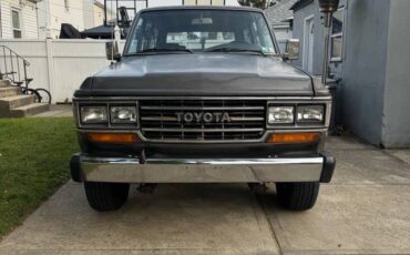 Toyota-land-cruiser-1989-silver-5
