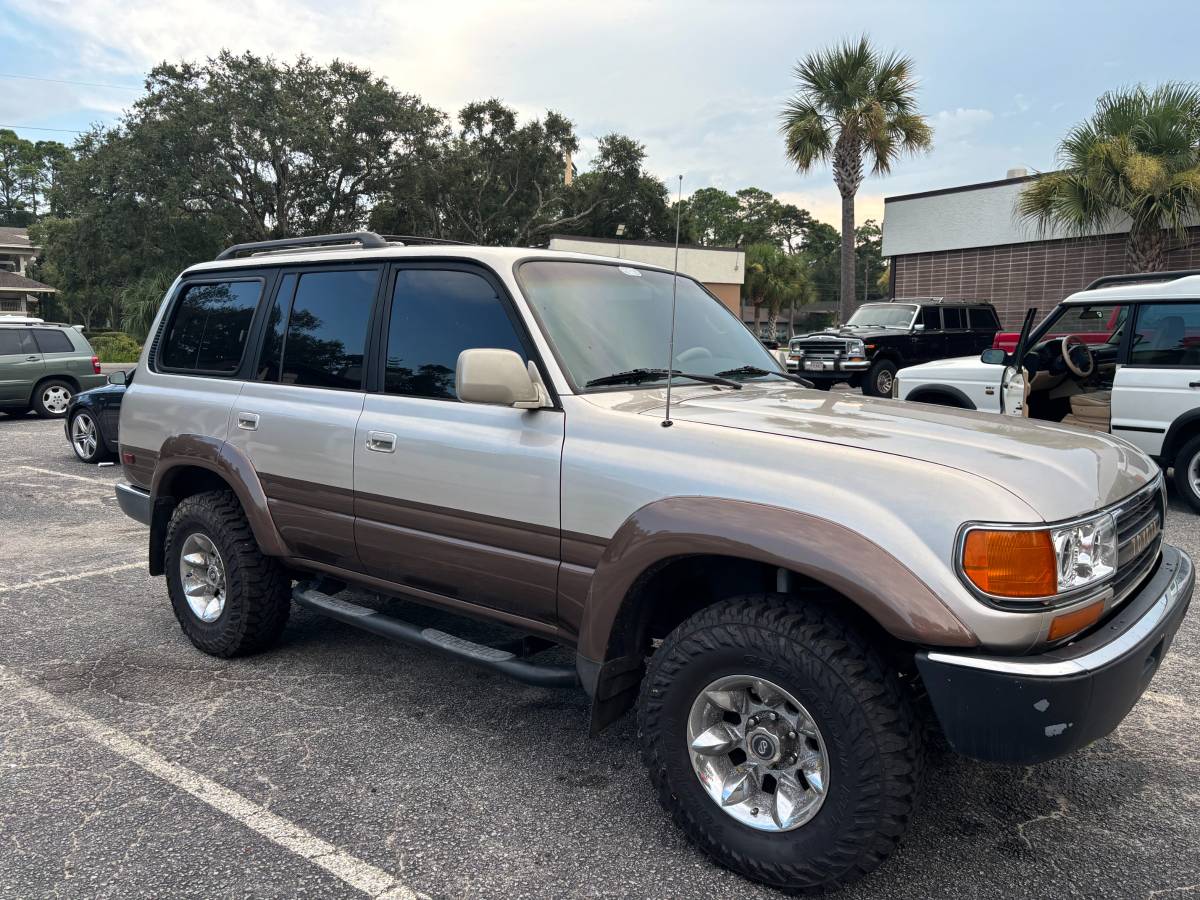 Toyota-land-cruiser-1991-1