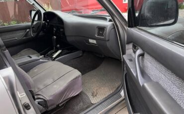 Toyota-land-cruiser-1991-grey-3