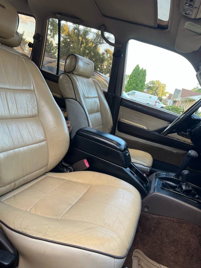 Toyota-land-cruiser-1994-custom-7