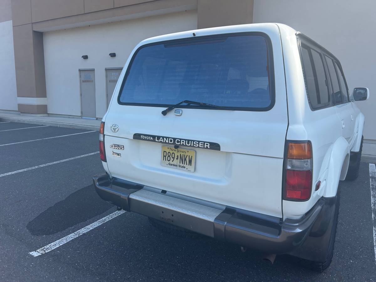 Toyota-land-cruiser-1995-white-2