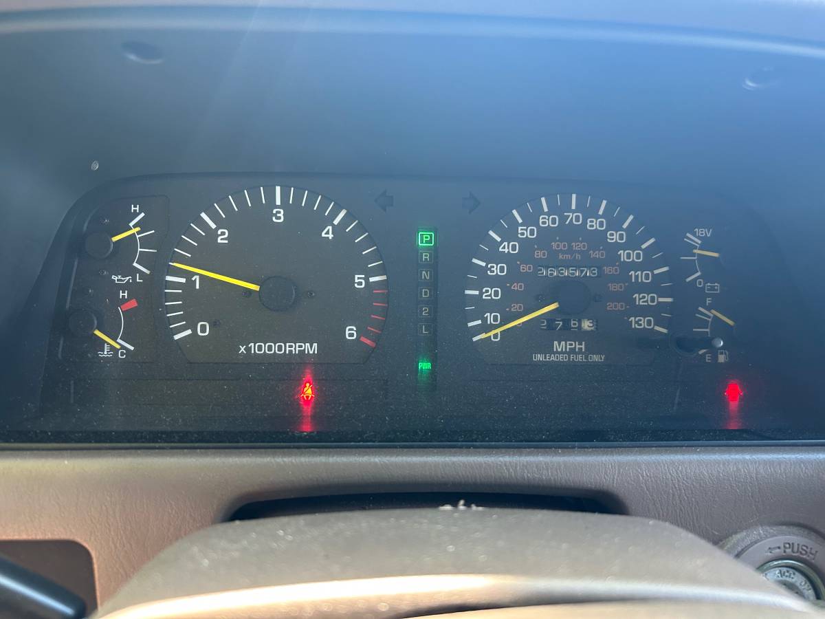 Toyota-land-cruiser-1995-white-23