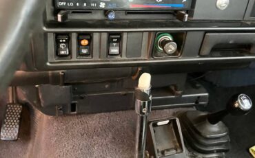 Toyota-land-cruiser-base-1988-grey-6