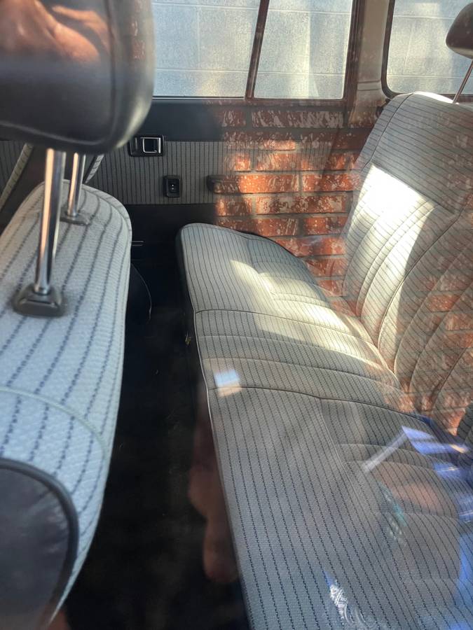 Toyota-land-cruiser-base-1988-grey-8