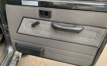 Toyota-land-cruiser-diesel-1988-silver-11