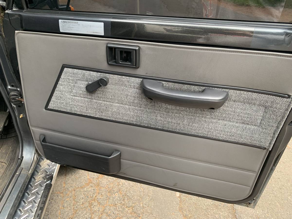 Toyota-land-cruiser-diesel-1988-silver-11
