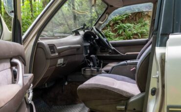Toyota-land-cruiser-diesel-1990-silver