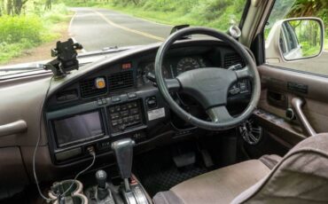 Toyota-land-cruiser-diesel-1990-silver-7