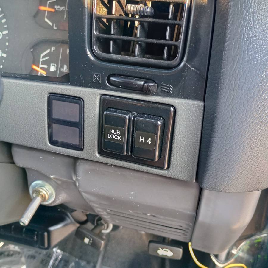 Toyota-land-cruiser-diesel-1993-blue-19