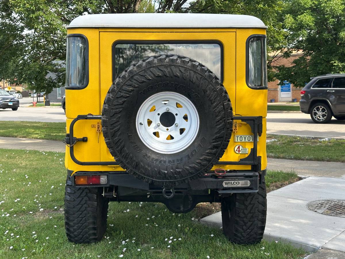 Toyota-land-cruiser-fj-40-1972-yellow-7