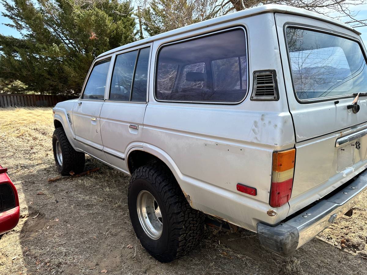 Toyota-land-cruiser-fj-65-1986-blue-2