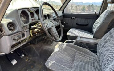 Toyota-land-cruiser-fj-65-1986-blue-4