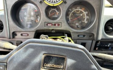 Toyota-land-cruiser-fj-65-1986-blue-5