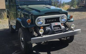 Toyota-land-cruiser-fj40-1963-green-2