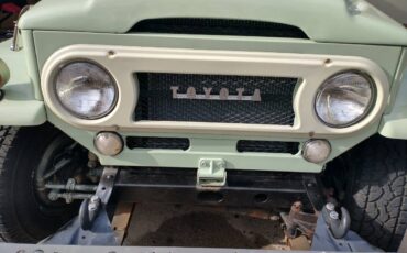 Toyota-land-cruiser-fj40-1965-green-1