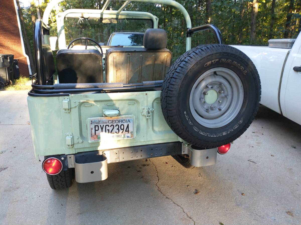 Toyota-land-cruiser-fj40-1965-green-3