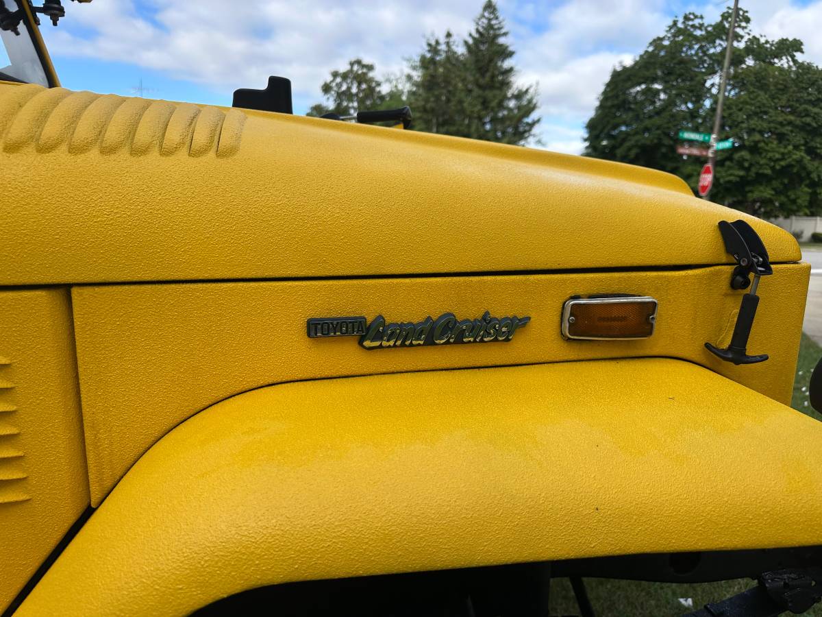 Toyota-land-cruiser-fj40-1972-yellow-2