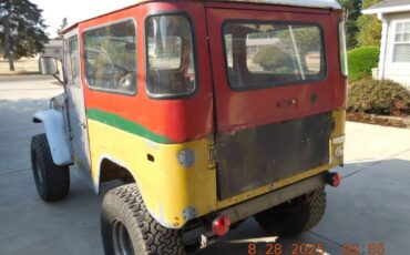 Toyota-land-cruiser-fj40-1973-3