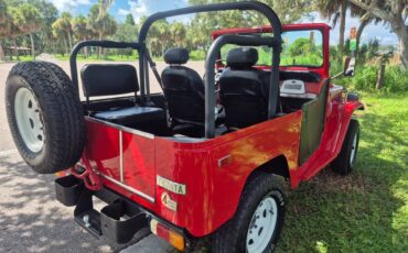 Toyota-land-cruiser-fj40-1977-red-2