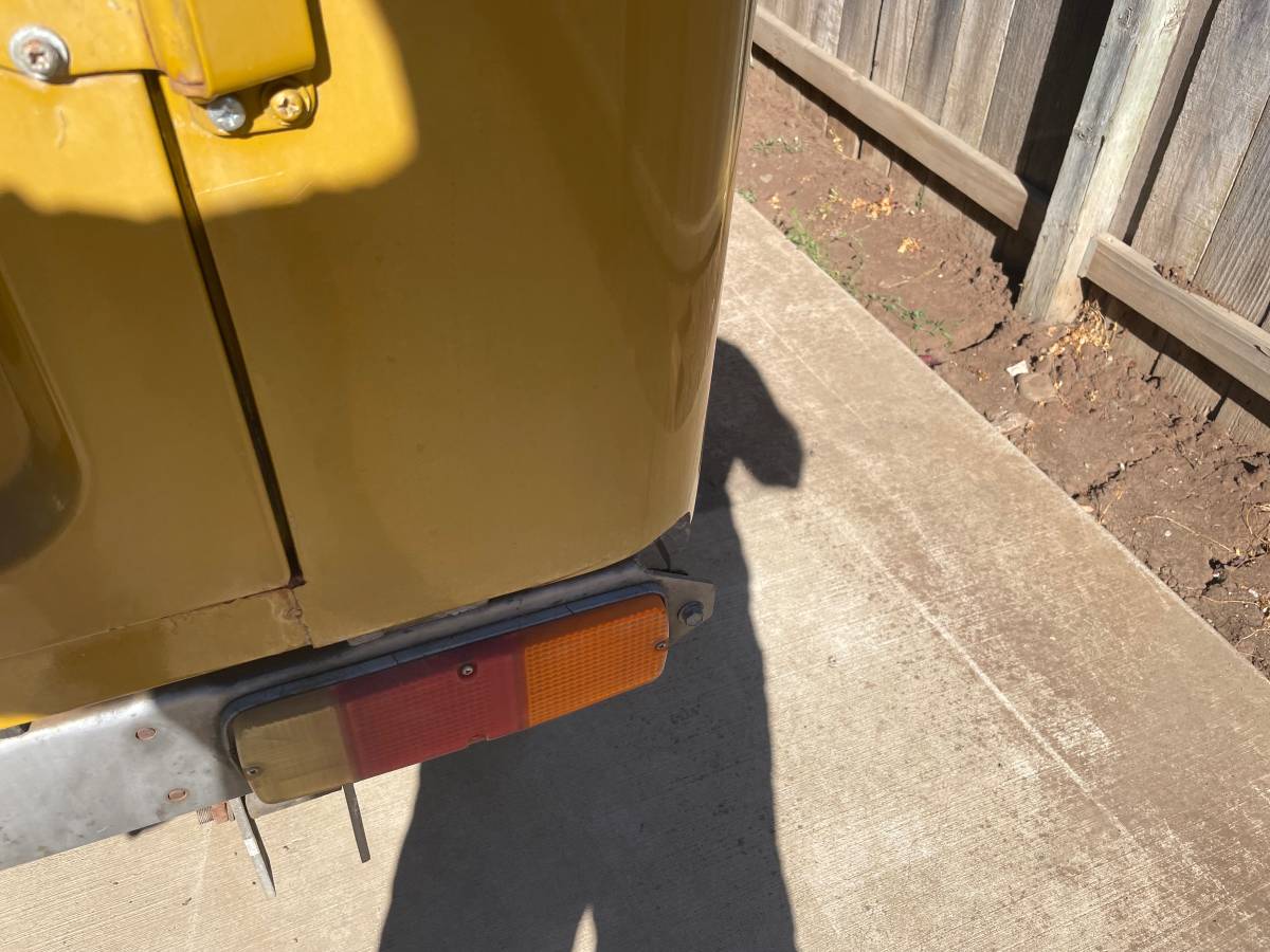 Toyota-land-cruiser-fj40-1978-11