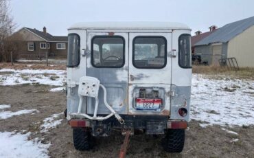 Toyota-land-cruiser-fj40-1978-white-2