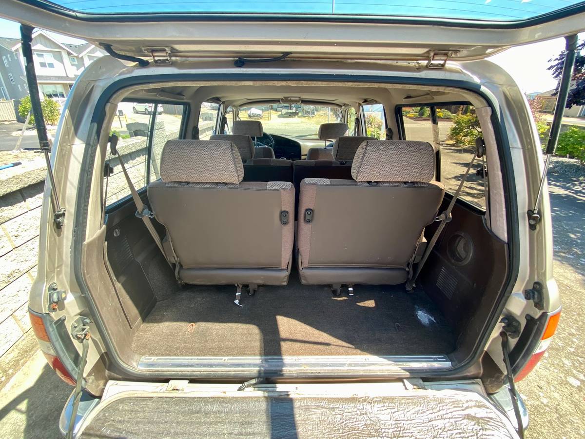 Toyota-land-cruiser-fj80-1992-13