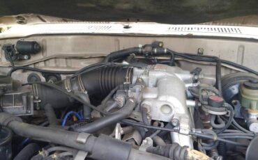 Toyota-land-cruiser-fj80-1992-9