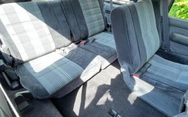 Toyota-land-cruiser-prado-diesel-1993-green-15