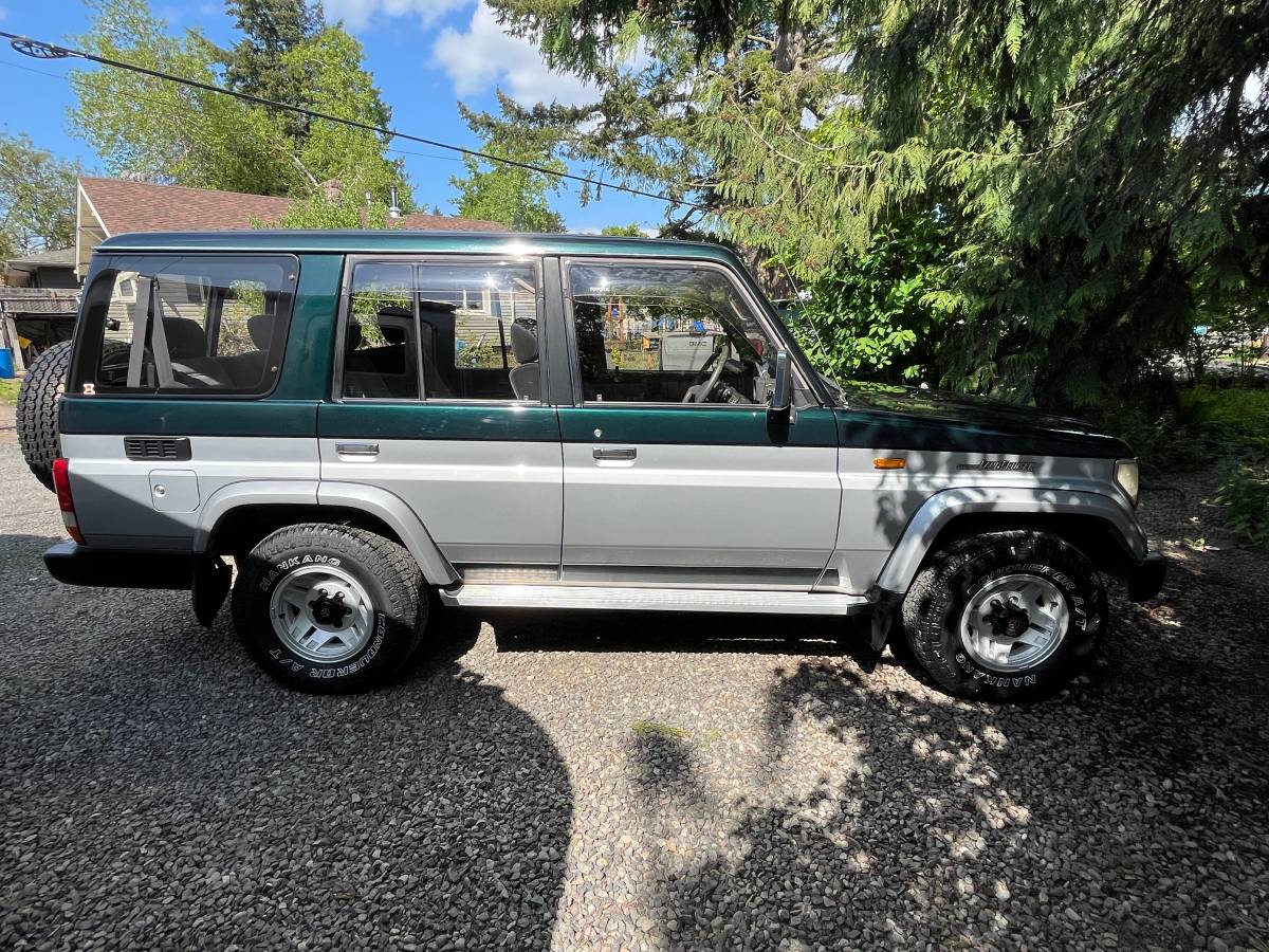 Toyota-land-cruiser-prado-diesel-1993-green-5