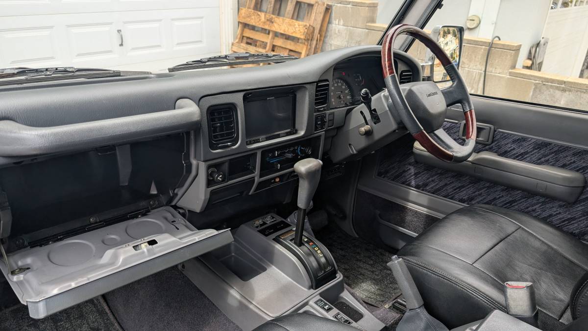 Toyota-land-cruiser-prado-diesel-1994-green-13