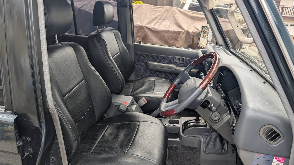 Toyota-land-cruiser-prado-diesel-1994-green-19
