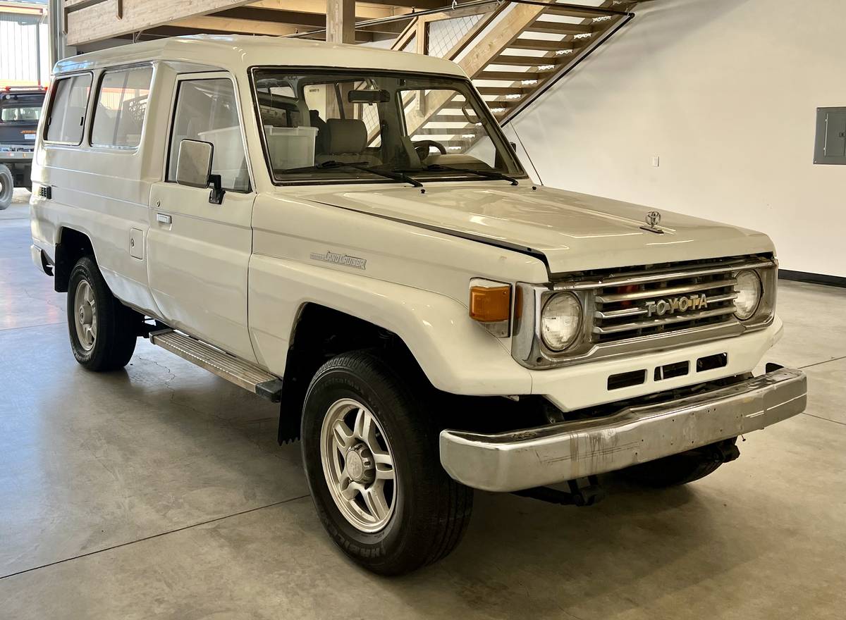 Toyota-land-cruiser-troopy-no-motor-diesel-1990-white-12